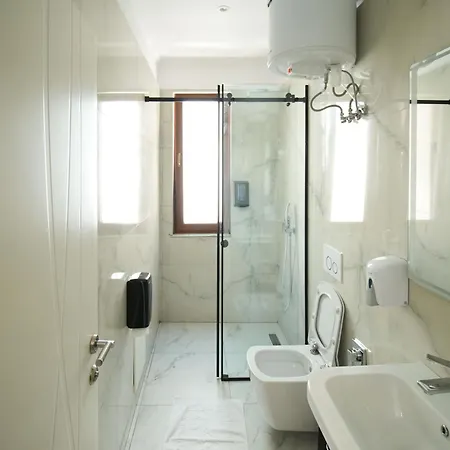 Velorè Boutique Hotel 3*